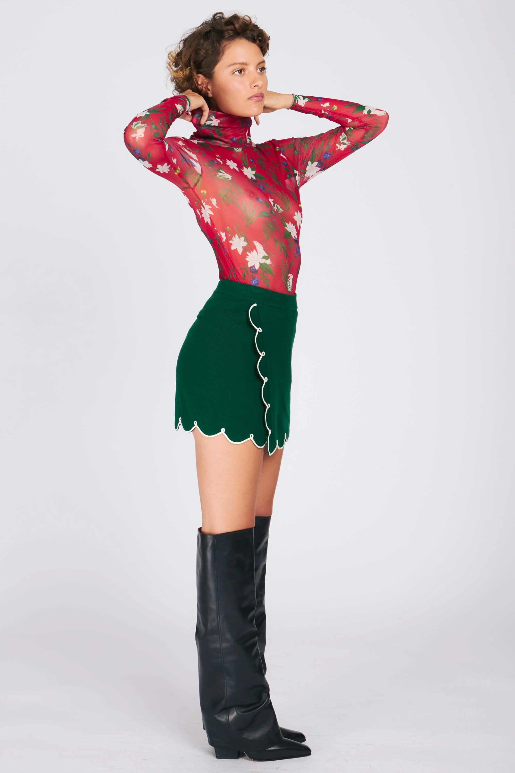 LILLIAN TURTLENECK RABBIT FLORAL - Image 4