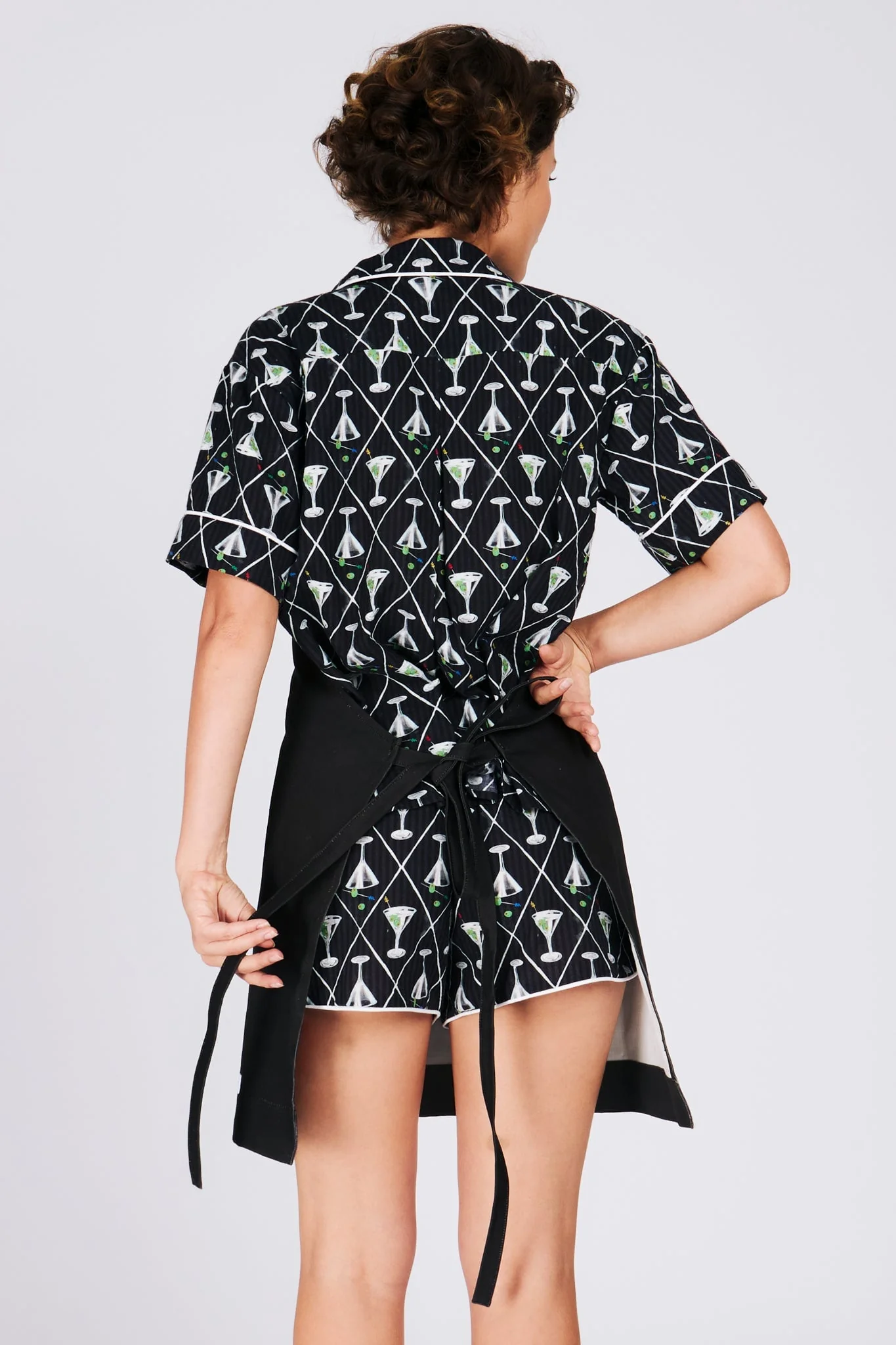 SEAFOOD TOWER APRON - Image 5